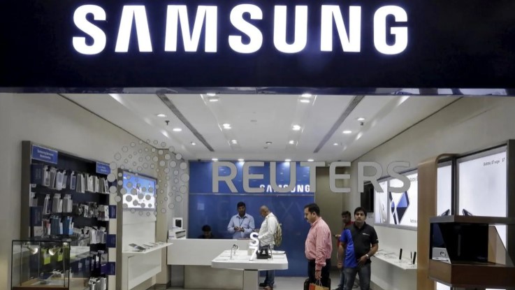 Reuters Samsung Xiaomi VS Amazon Flipkart